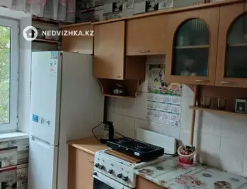 4-комнатная квартира, этаж 2 из 9, 76 м²