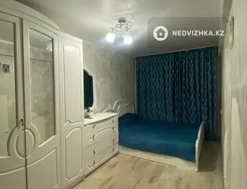 2-комнатная квартира, этаж 3 из 5, 47 м², Посуточно