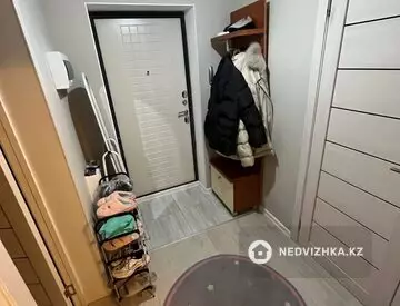 1-комнатная квартира, этаж 12 из 16, 38 м², миниатюра 11