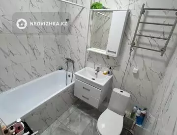 1-комнатная квартира, этаж 12 из 16, 38 м², миниатюра 10