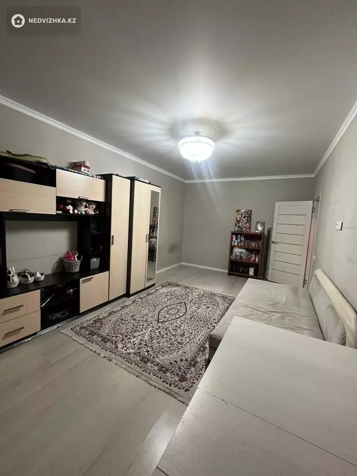 1-комнатная квартира, этаж 12 из 16, 38 м², фотография 5
