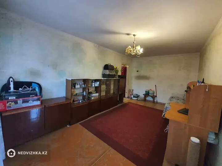 2-комнатная квартира, этаж 5 из 5, 42 м², фотография 4