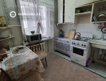 2-комнатная квартира, этаж 5 из 5, 42 м², миниатюра 8