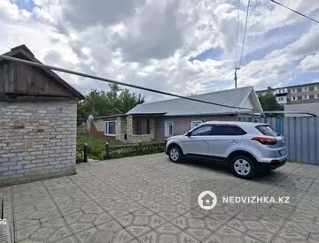 2-комнатный дом, 4 соток, 27 м²