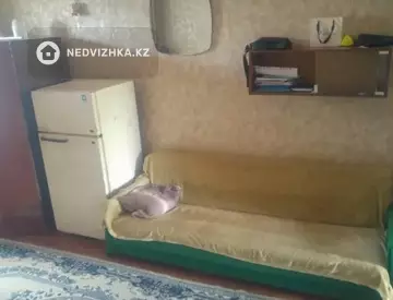 1-комнатная квартира, этаж 4 из 4, 32 м², На длительный срок, миниатюра 2