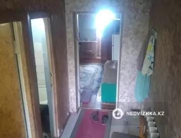 1-комнатная квартира, этаж 4 из 4, 32 м², На длительный срок, миниатюра 3
