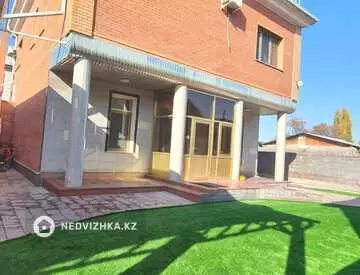 4-комнатный дом, 6.1 соток, 159 м²