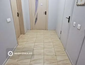 2-комнатная квартира, этаж 11 из 15, 86 м², миниатюра 9