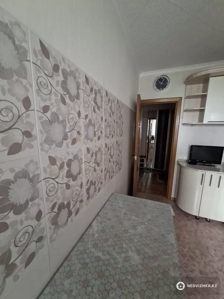 3-комнатная квартира, этаж 1 из 9, 62 м², фотография 5