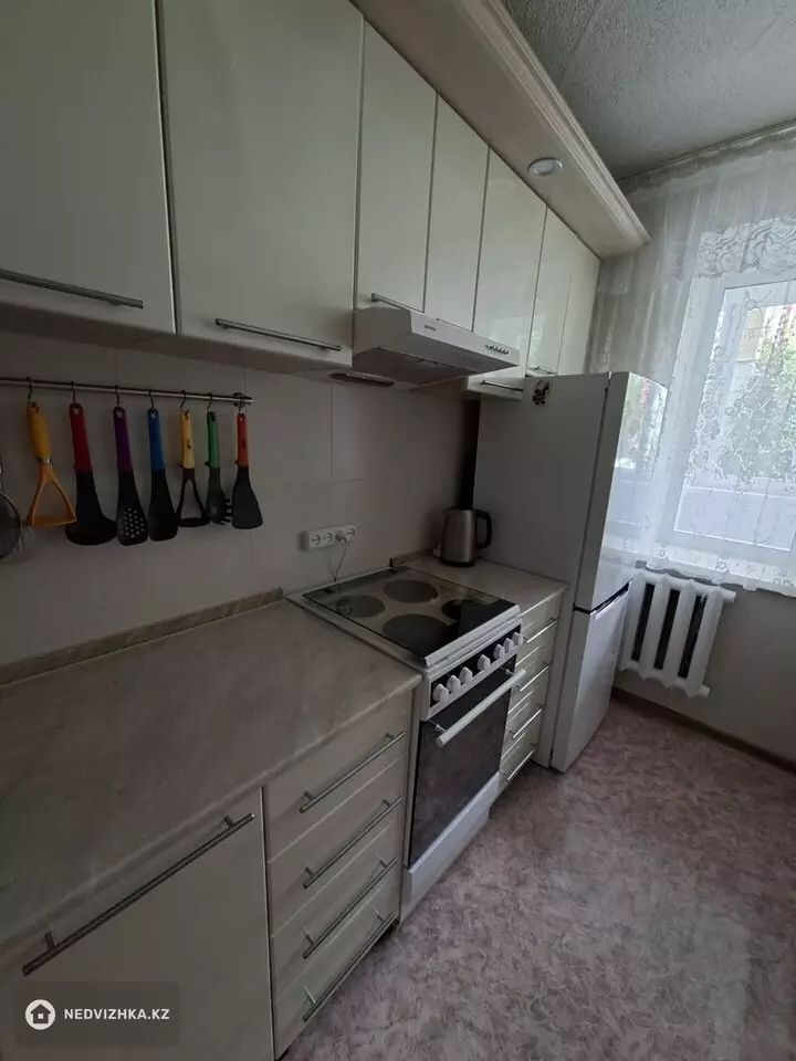 3-комнатная квартира, этаж 1 из 9, 62 м², фотография 3