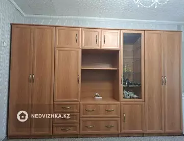 3-комнатная квартира, этаж 1 из 9, 62 м², миниатюра 8