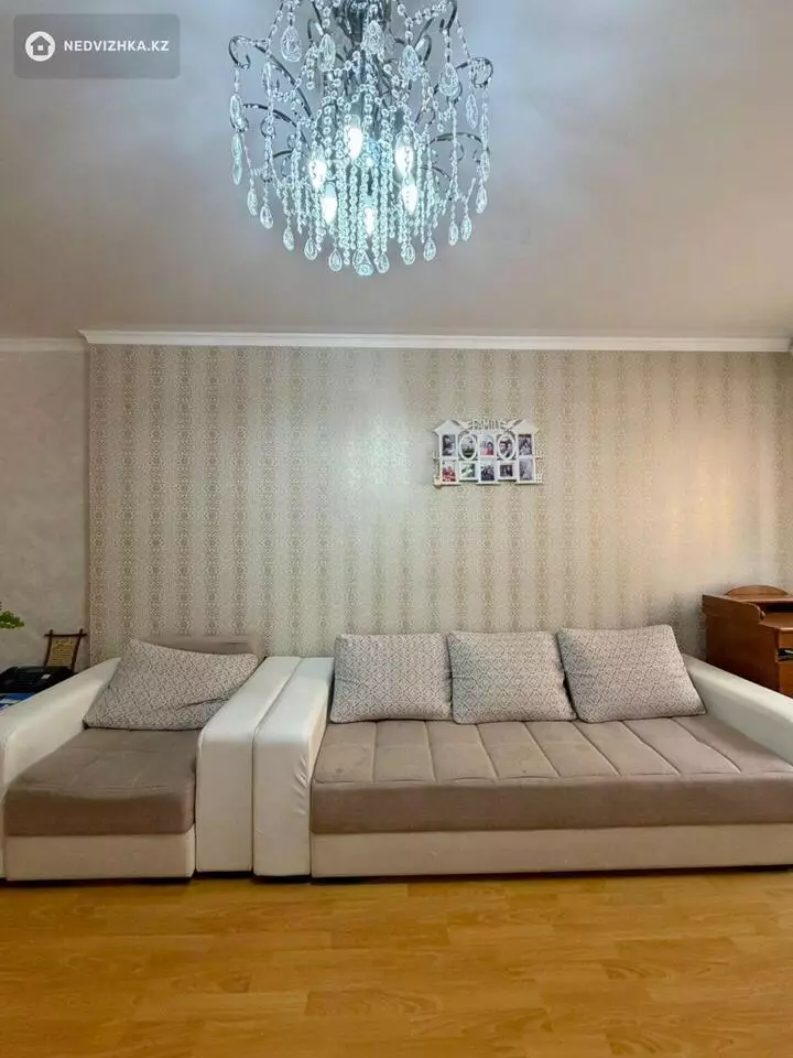 2-комнатная квартира, этаж 17 из 22, 67 м², фотография 4