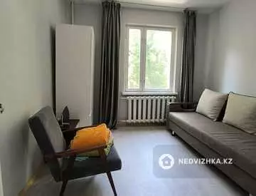 2-комнатная квартира, этаж 2 из 5, 42 м², миниатюра 1