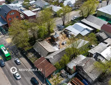 10-бөлмелі үй, 7 соттық, 200 м², 2-нобай