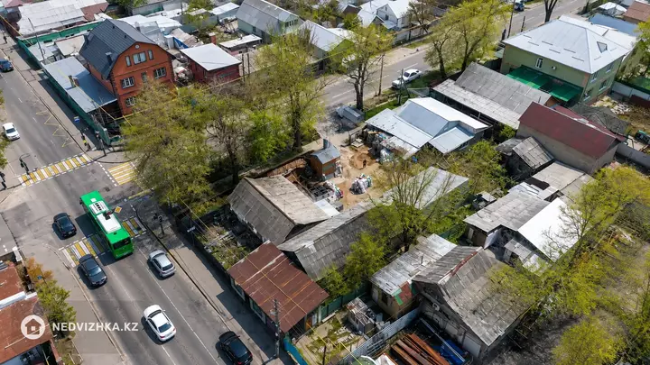 10-комнатный дом, 7 соток, 200 м², фотография 2