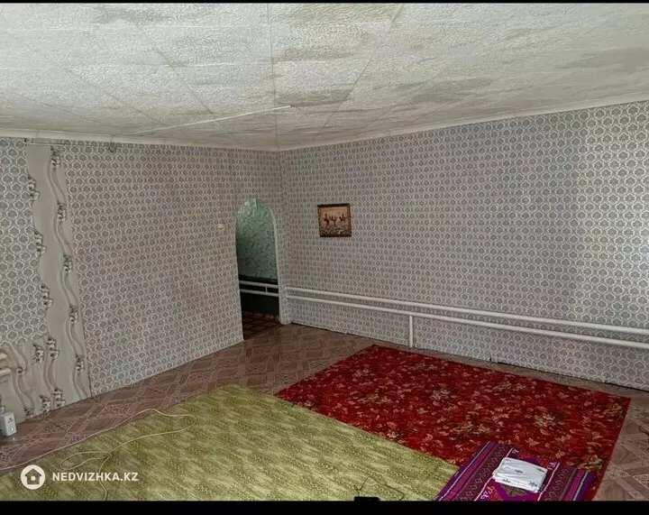 2-комнатный дом, 2 соток, 200 м², фотография 2