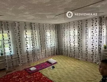 2-комнатный дом, 2 соток, 200 м²