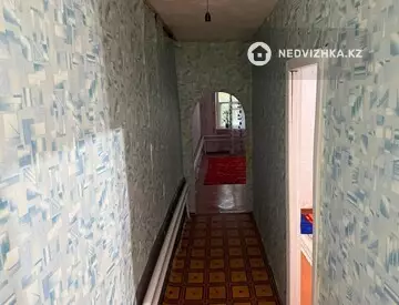 2-комнатный дом, 2 соток, 200 м²