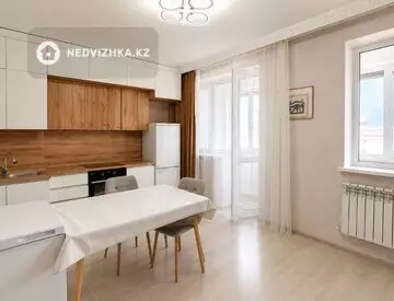 3-комнатная квартира, этаж 5 из 5, 69 м², миниатюра 4