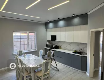 4-комнатный дом, 5 соток, 139 м²
