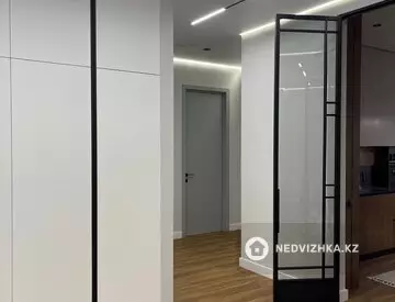 4-комнатная квартира, этаж 7 из 9, 140 м²