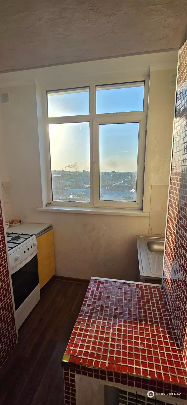 1-комнатная квартира, этаж 5 из 5, 44 м², фотография 4