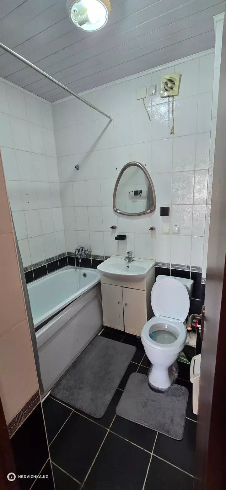 1-комнатная квартира, этаж 5 из 5, 44 м², фотография 5