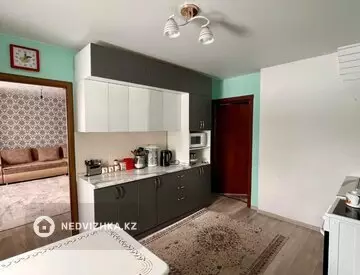 4-бөлмелі үй, 3 соттық, 69 м², 2-нобай
