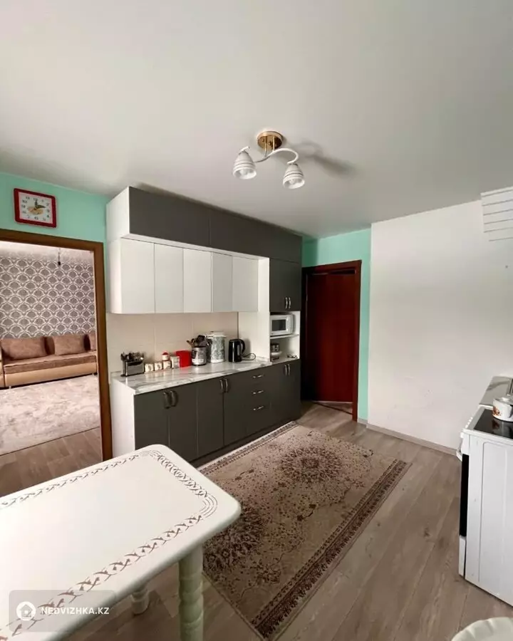 4-комнатная часть дома, 3 соток, 69 м², фотография 2