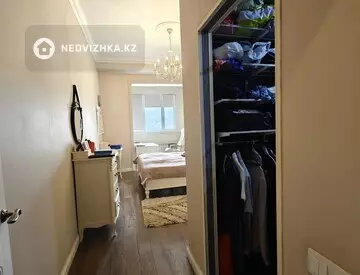 4-комнатная квартира, этаж 3 из 6, 148 м², миниатюра 6