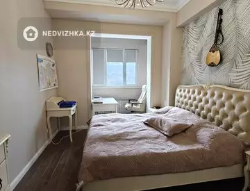 4-комнатная квартира, этаж 3 из 6, 148 м²