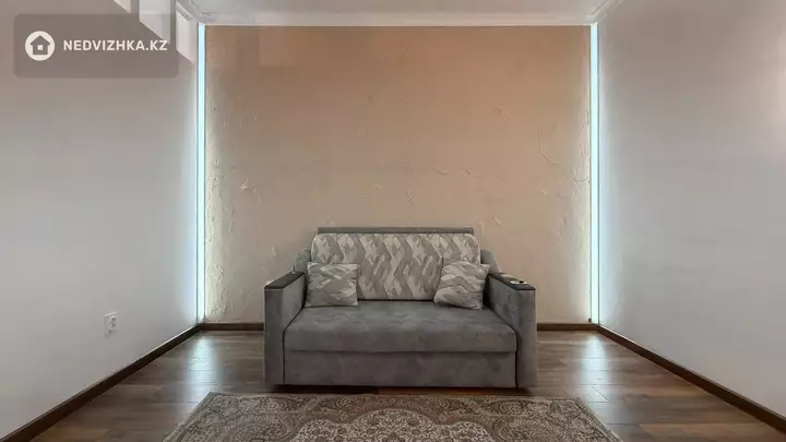 2-комнатная квартира, этаж 6 из 19, 60 м², фотография 5