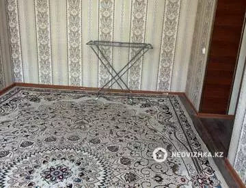2-комнатная квартира, этаж 2 из 5, 60 м², На длительный срок