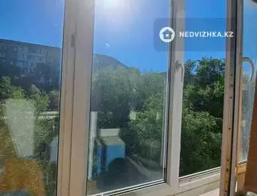 3-комнатная квартира, этаж 4 из 5, 70 м², миниатюра 8