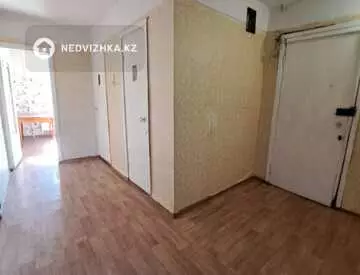 3-комнатная квартира, этаж 4 из 5, 70 м², миниатюра 11