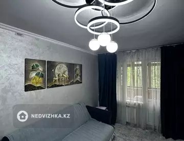 1-комнатная квартира, этаж 1 из 3, 35 м², миниатюра 2