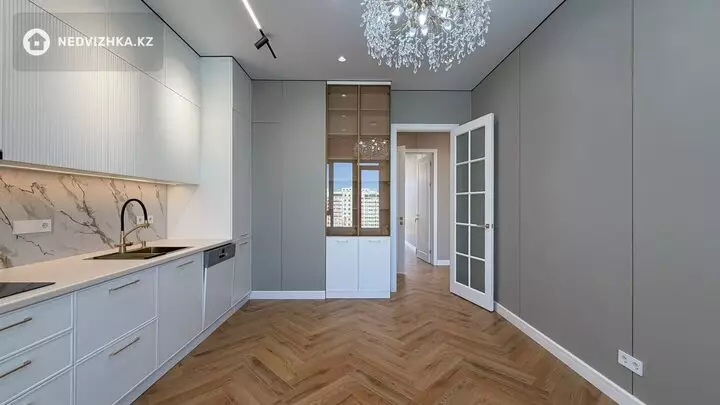 1-комнатная квартира, этаж 7 из 9, 94 м², фотография 2