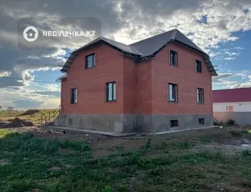 5-комнатный дом, 10 соток, 378 м²