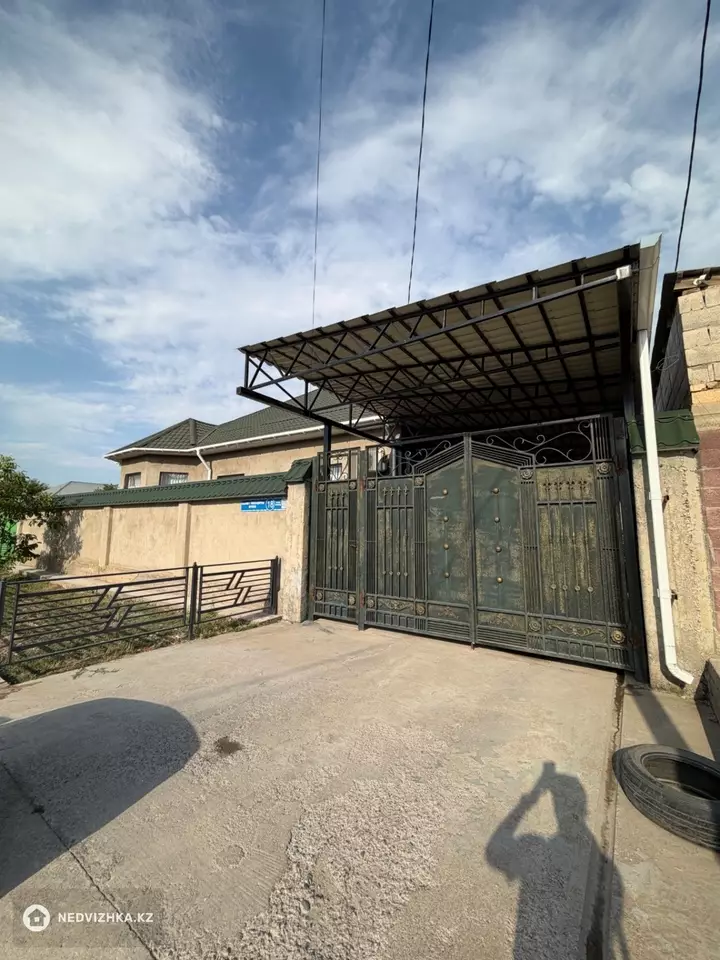 5-комнатный дом, 8 соток, 161 м², фотография 2