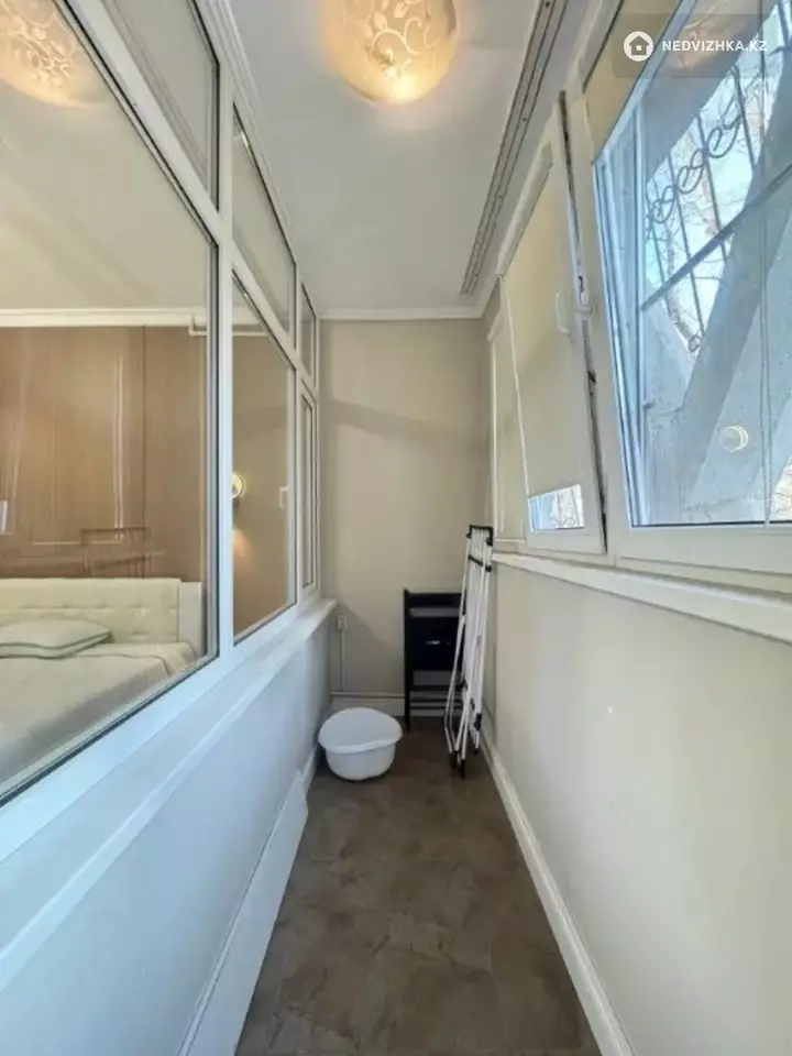 3-комнатная квартира, этаж 2 из 9, 75 м², фотография 4