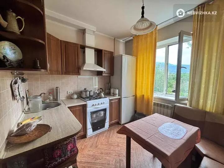 1-комнатная квартира, этаж 7 из 8, 40 м²