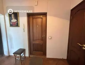 1-комнатная квартира, этаж 7 из 8, 40 м², миниатюра 10