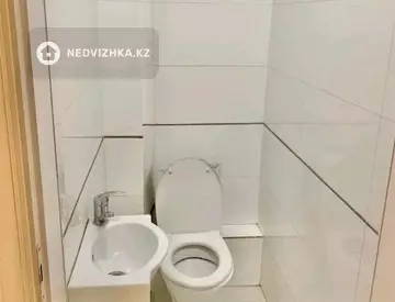 2-комнатная квартира, этаж 11 из 12, 62 м², миниатюра 7