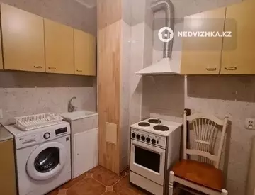 3-комнатная квартира, этаж 4 из 12, 78 м², миниатюра 10