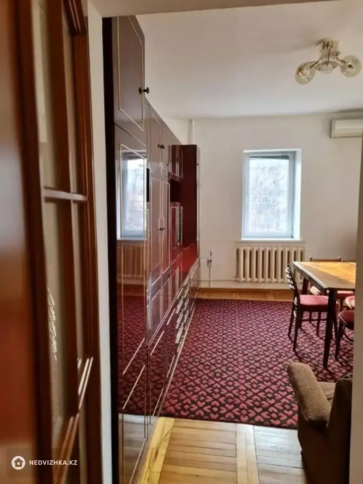 3-комнатная квартира, этаж 4 из 12, 78 м²