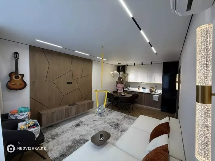 3-комнатная квартира, этаж 17 из 17, 72 м², фотография 5
