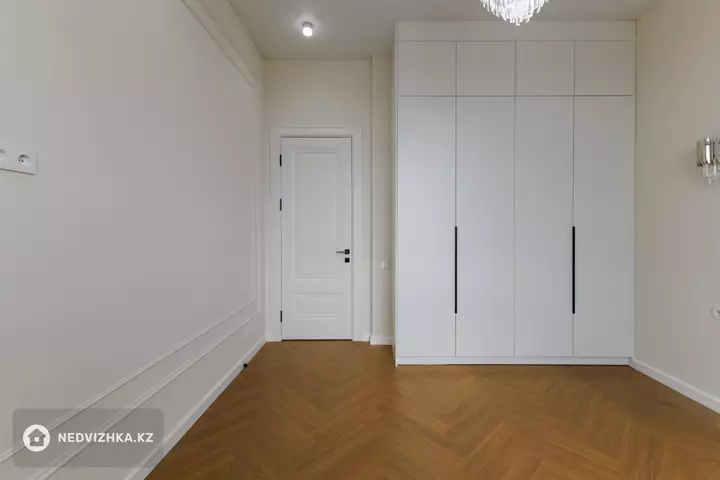 3-комнатная квартира, этаж 22 из 22, 101 м², фотография 3