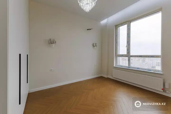 3-комнатная квартира, этаж 22 из 22, 101 м², фотография 4