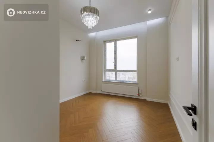 3-комнатная квартира, этаж 22 из 22, 101 м², фотография 5