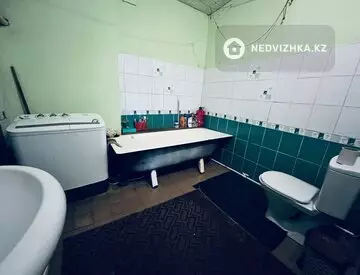4-комнатная часть дома, 6 соток, 12 м²